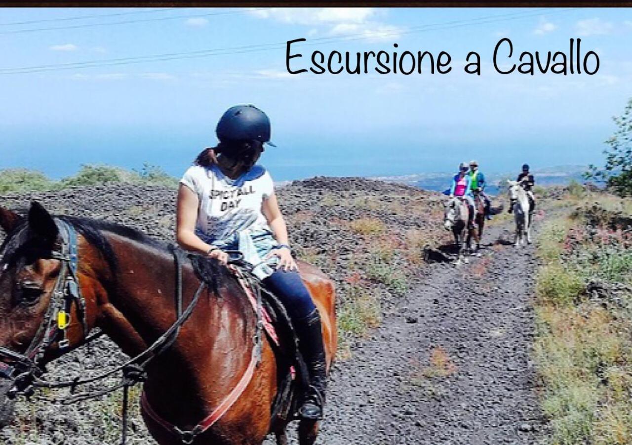 Casa Monte Etna Maletto Eksteriør billede