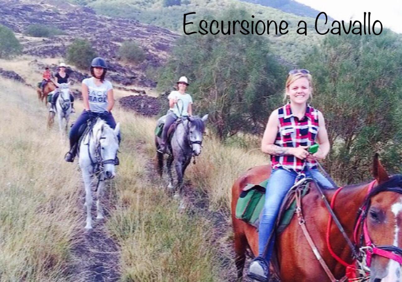 Casa Monte Etna Maletto Eksteriør billede